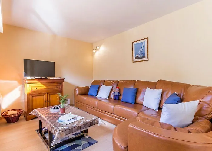 Spacieux Avec Jardin Clos Et Accès à 100m, Proche Commerces - Saint-brévin-les-pins - Fr-1-306-1049